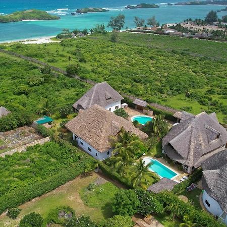 와타무 Nyumba Ya Afrika B&B 외부 사진