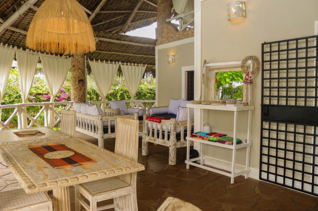 와타무 Nyumba Ya Afrika B&B 외부 사진