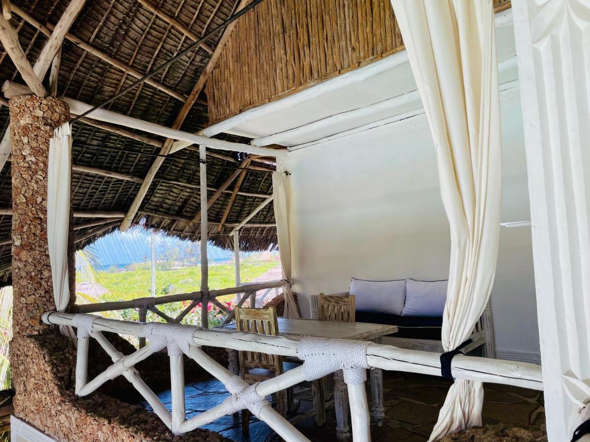 와타무 Nyumba Ya Afrika B&B 외부 사진