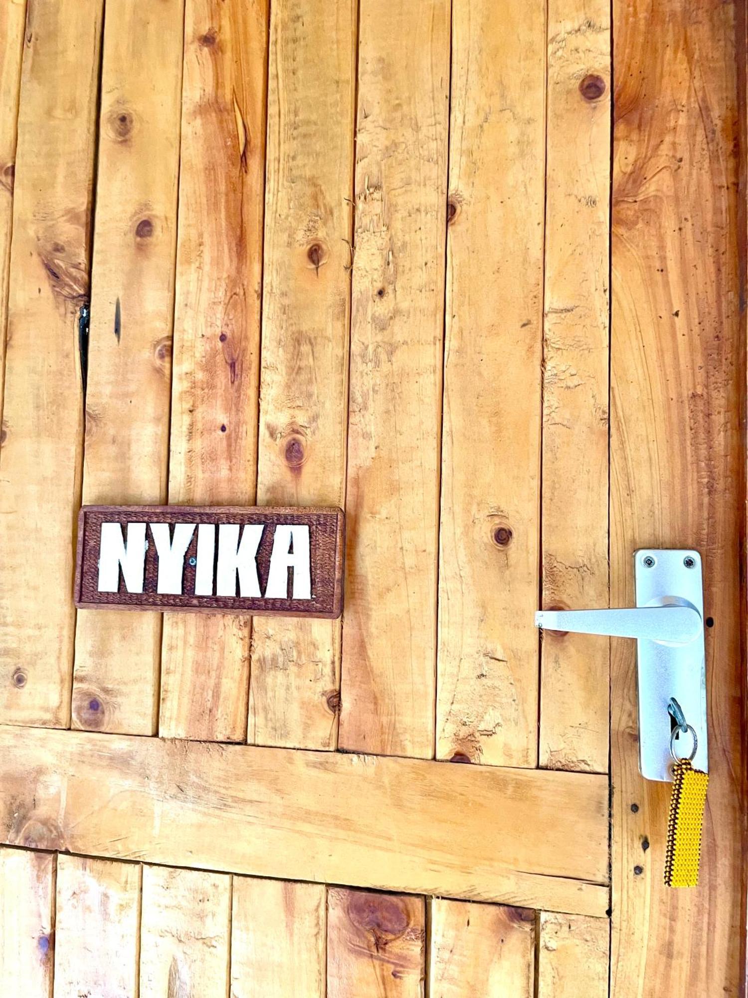 와타무 Nyumba Ya Afrika B&B 외부 사진