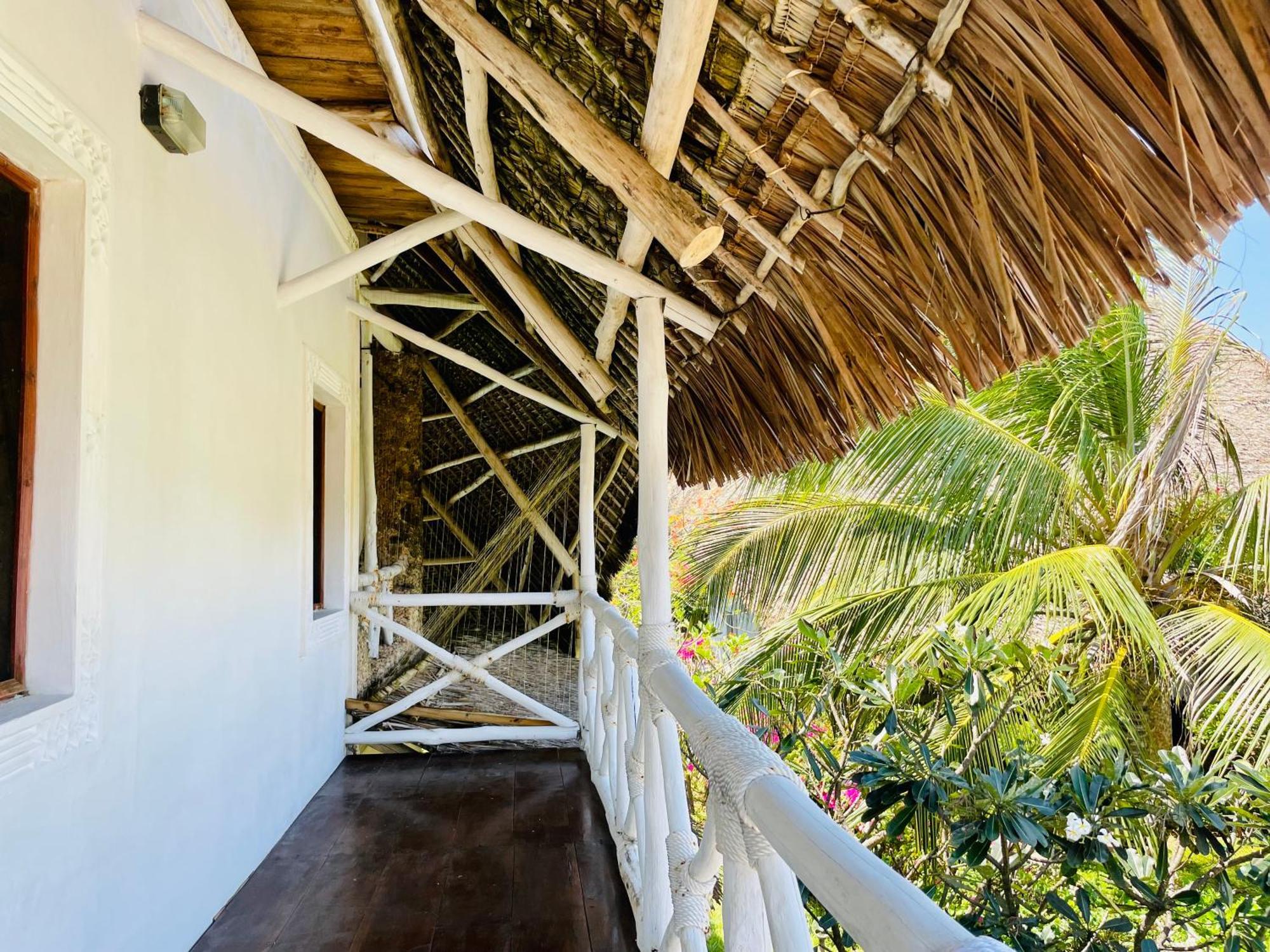 와타무 Nyumba Ya Afrika B&B 외부 사진