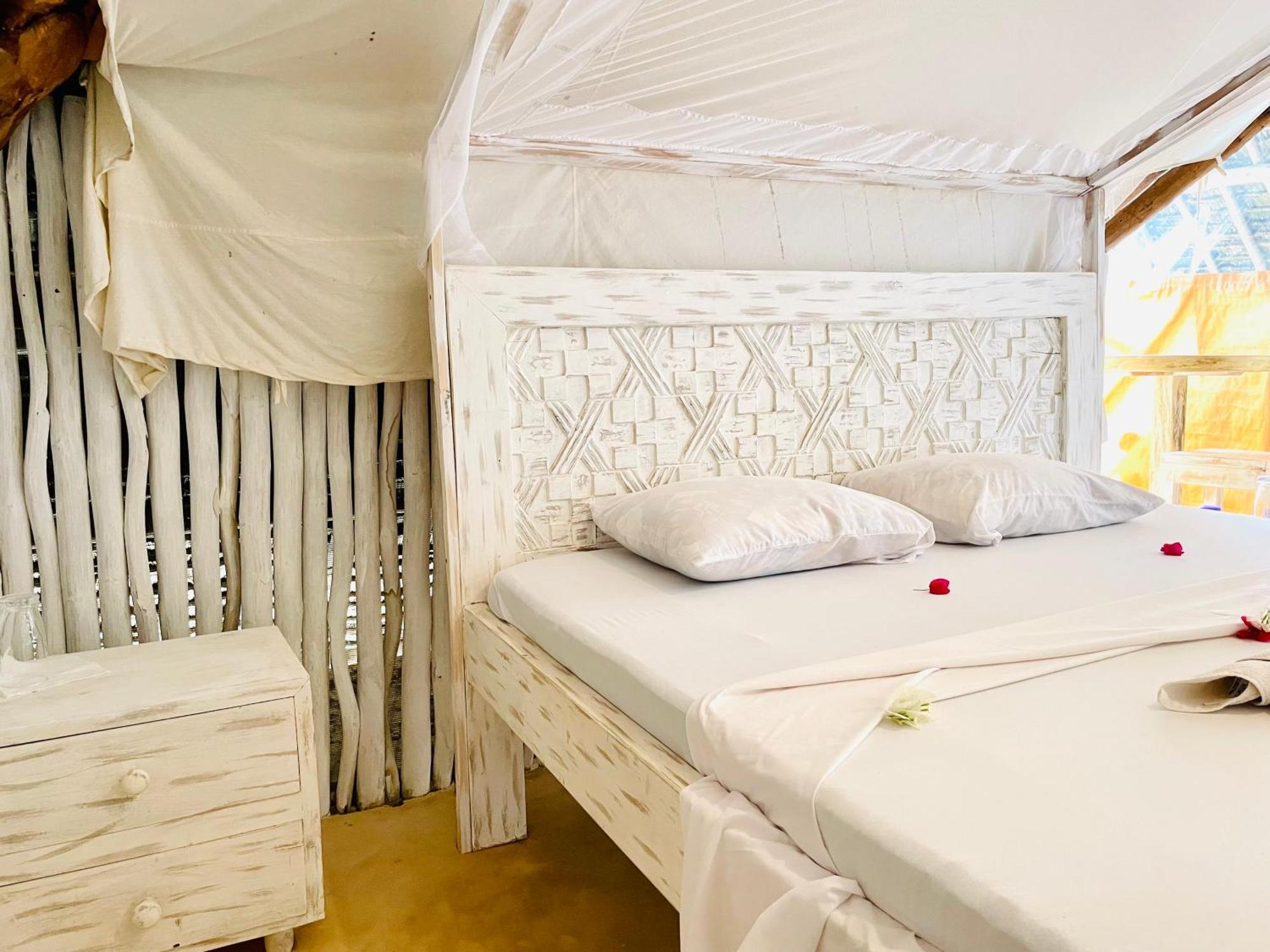 와타무 Nyumba Ya Afrika B&B 외부 사진