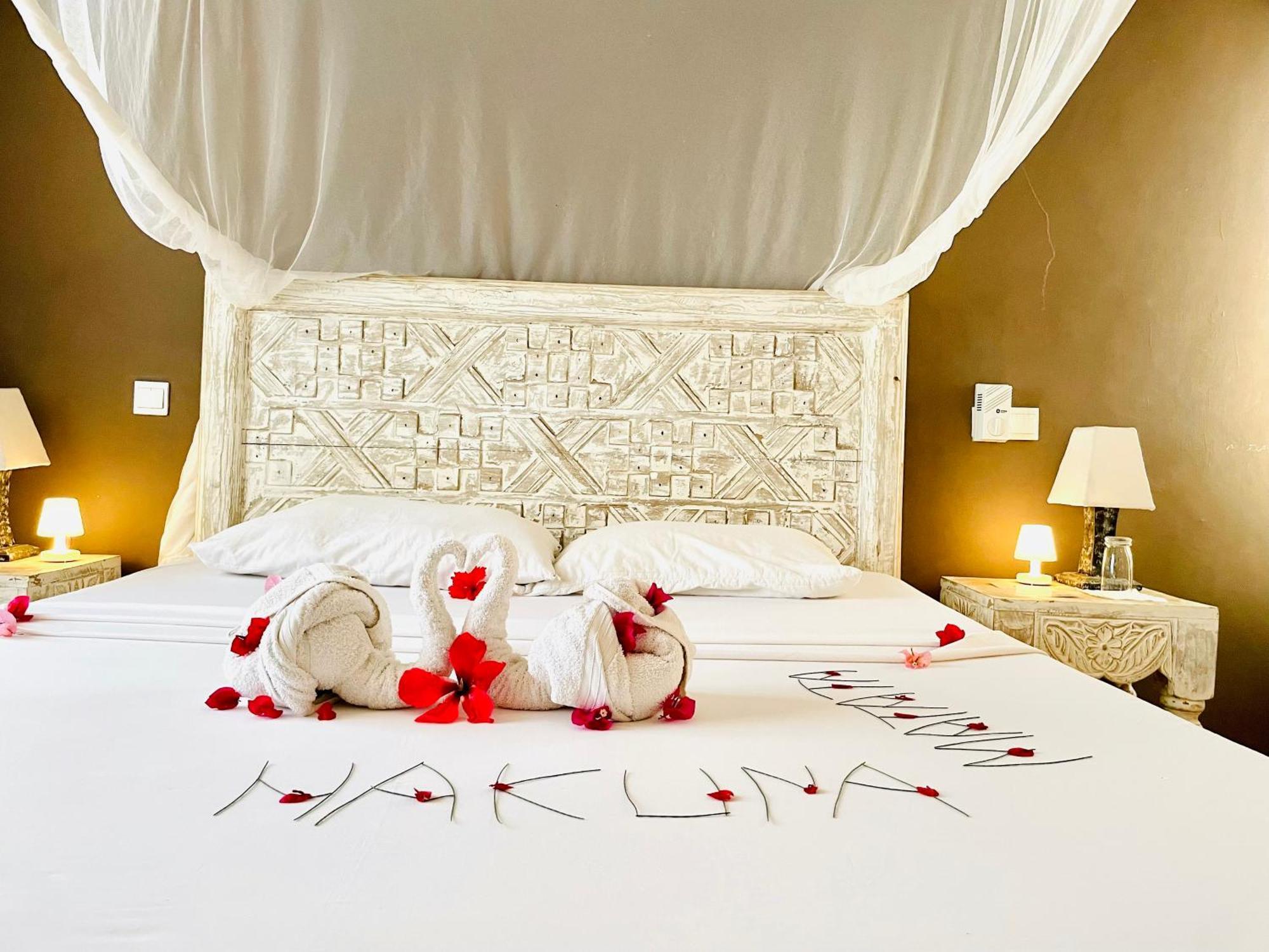 와타무 Nyumba Ya Afrika B&B 외부 사진