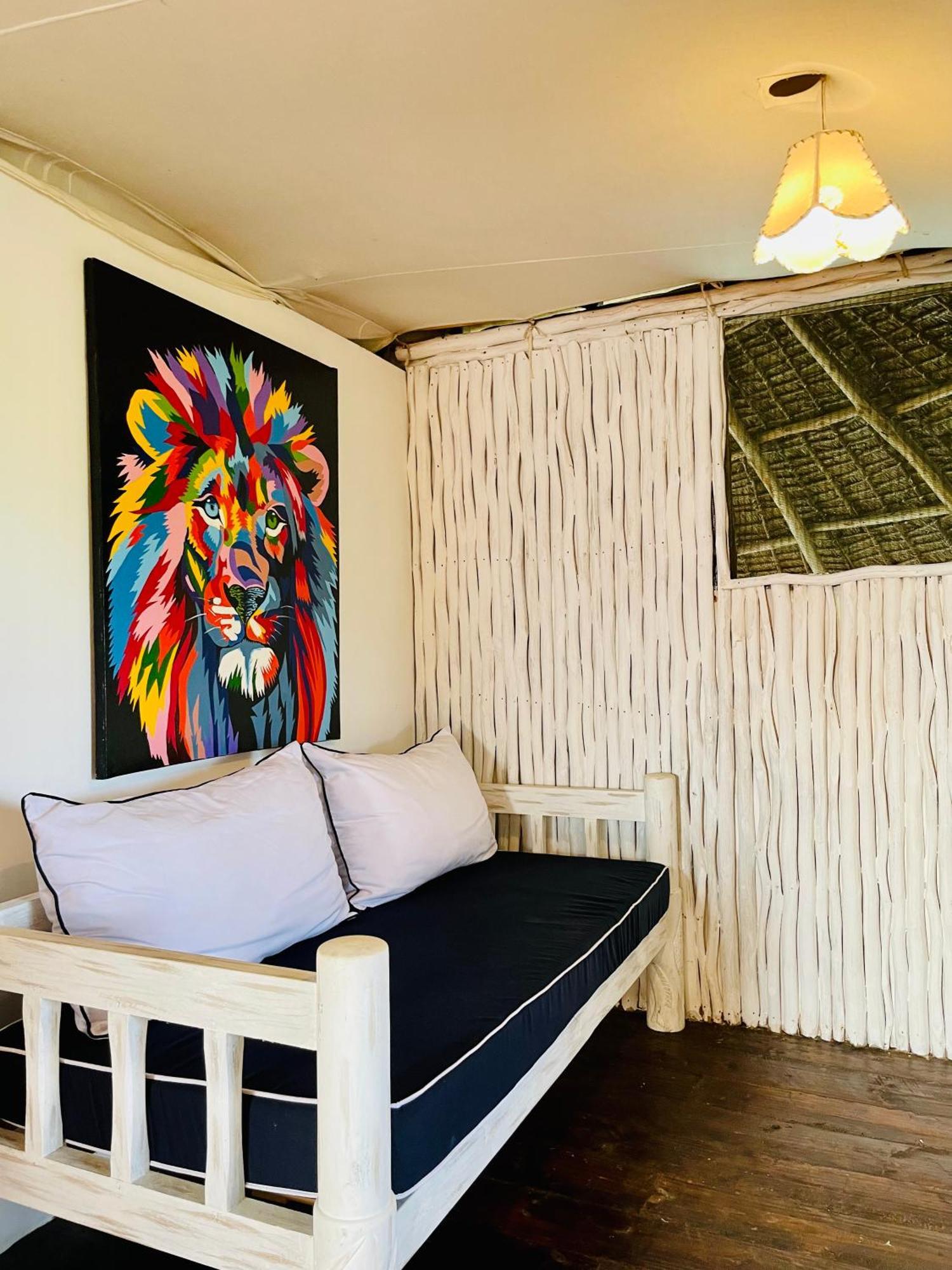 와타무 Nyumba Ya Afrika B&B 외부 사진